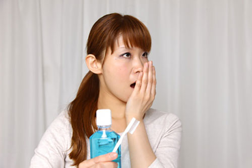 歯周病は口臭の原因